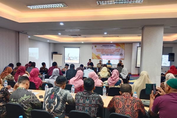 Bimtek Digitalisasi Layanan Kelurahan Untuk Meningkatkan Efisiensi dan Transparansi