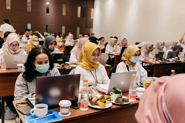 Lentera Praditya Ganapatih: Mitra Terpercaya Pengembangan SDM dan Layanan Profesional di Era Digital