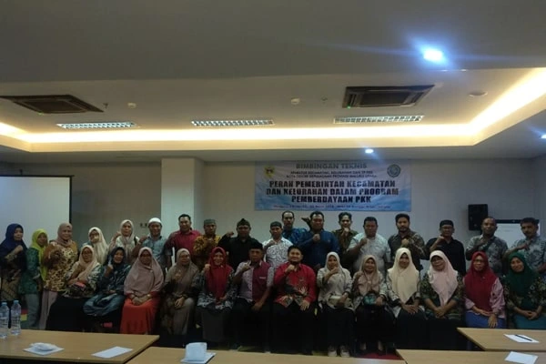 Kemendagri Godok Aturan Baru, Perkuat Operasional Kopdeskel Merah Putih