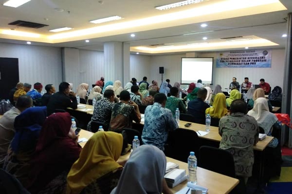 Bimtek Peran Pemerintah Kecamatan dan Kelurahan Dalam Program Pemberdayaan PKK Kota Tidore Kepulauan