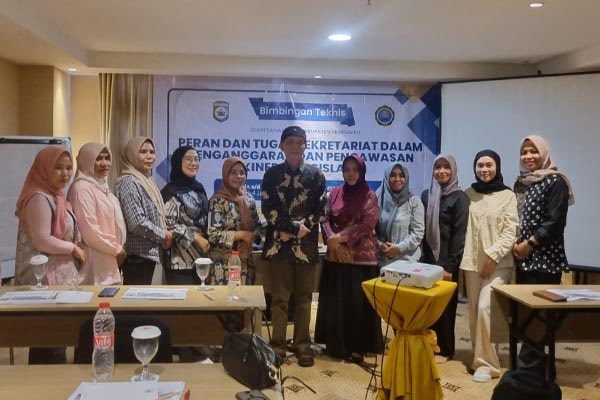 Bimtek Peran dan Tugas Sekretariat dalam Penganggaran dan Pengawasan Kinerja Legislatif